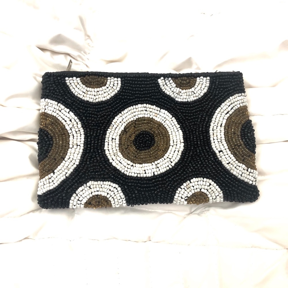NWOT Handmade beaded Mexica zip coin/card purse